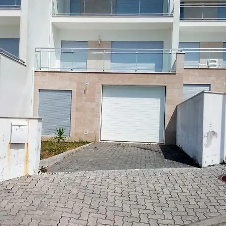 Jdlourenco House *