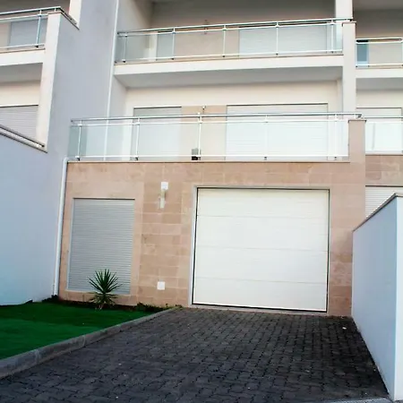 Jdlourenco House